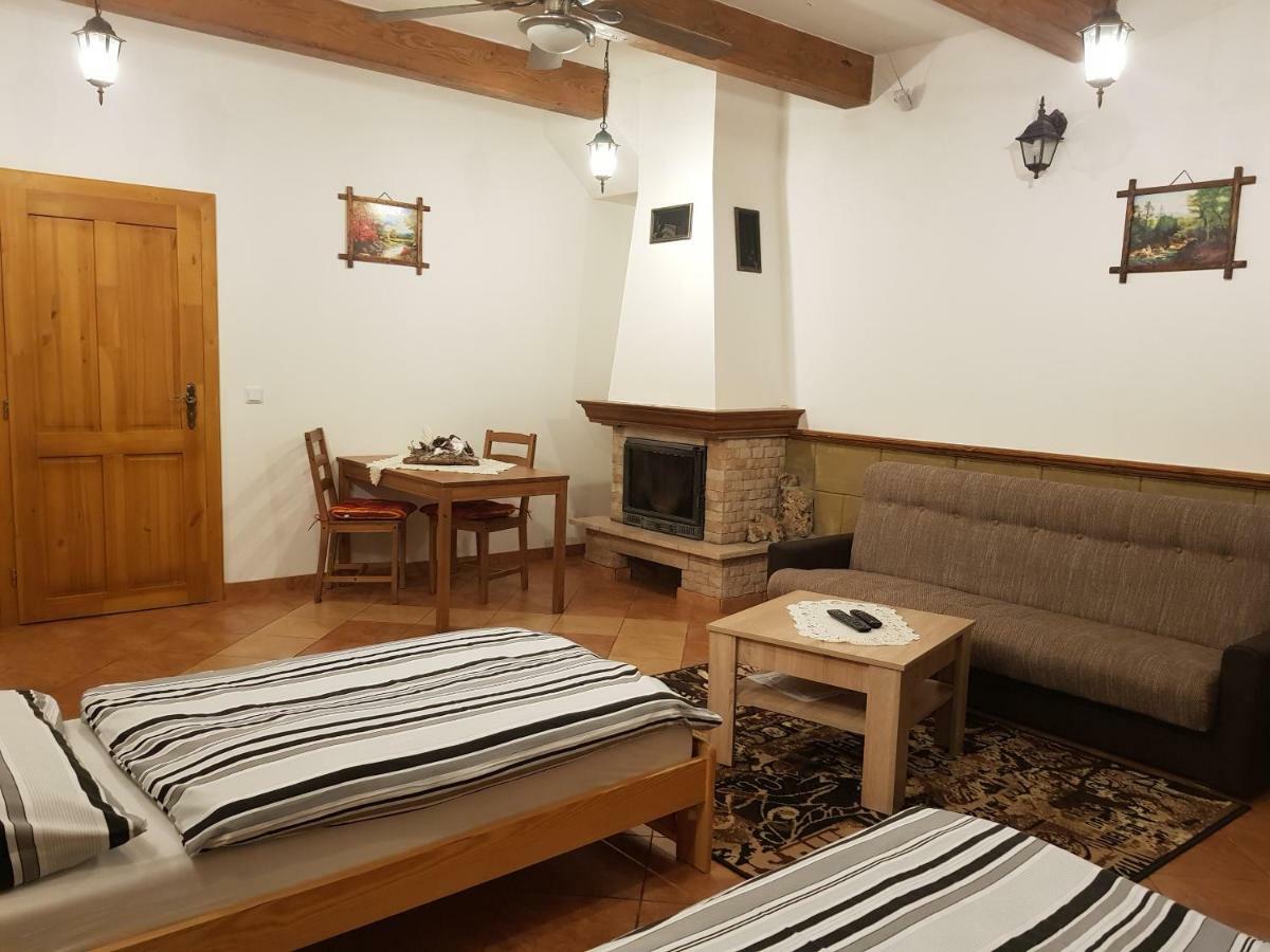 Ubytovanie Pod Hradom Sklené Teplice Exterior foto